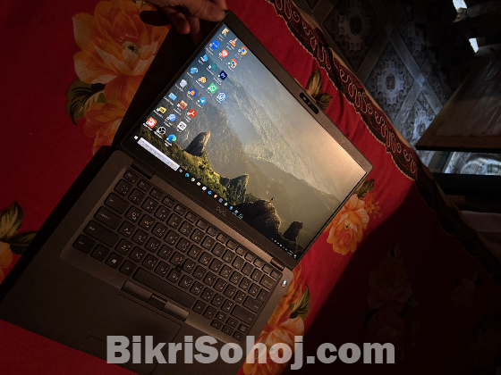 Dell Latitude 5400 core i5 8th gen